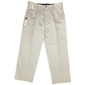 Haggar Men's Classic Fit Pleated Pants No Iron Size 38 X 30 NWT